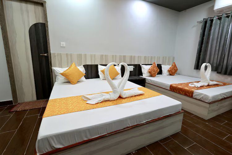 Hotel Royal Suites Plus