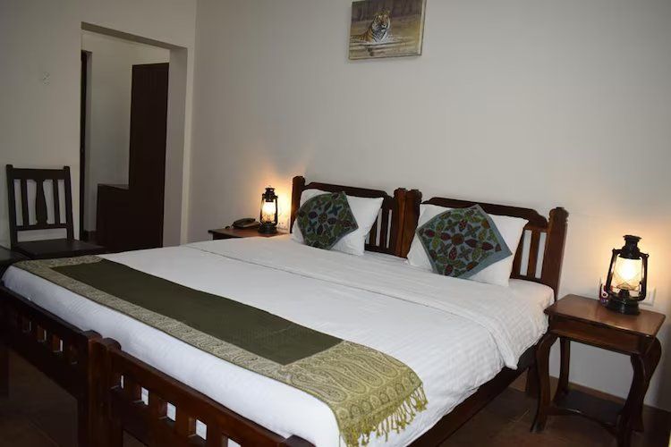 Tiger Safari Resort Cottage Room With Swimming Pool View 2