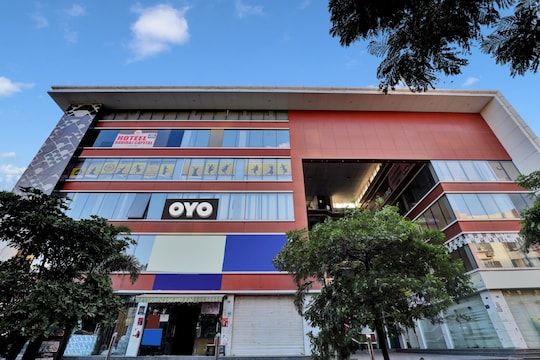 Hotel Raviraj Capital