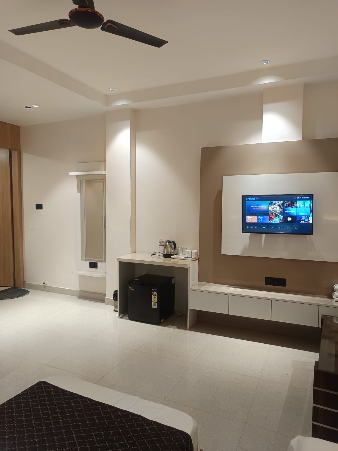 Super Deluxe Room