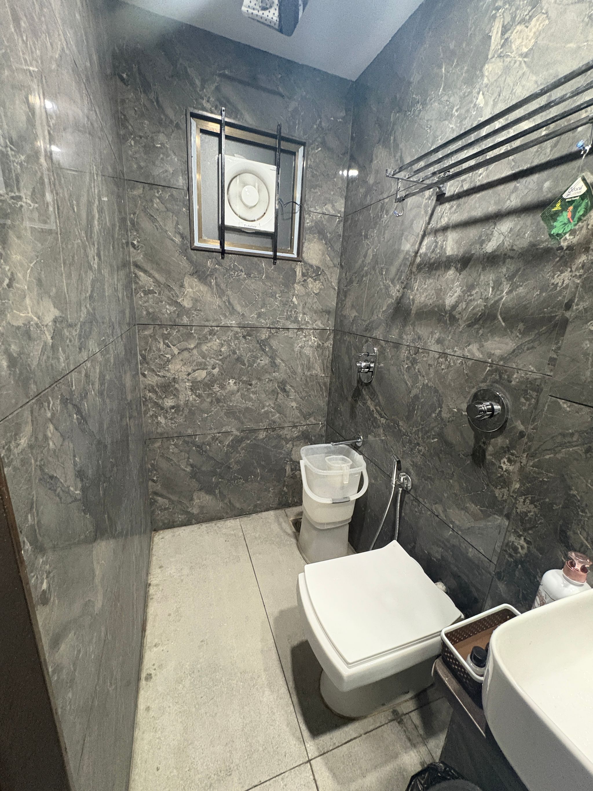 Hotel Shreeji Inn Somnath Delux Room with King Bed 5