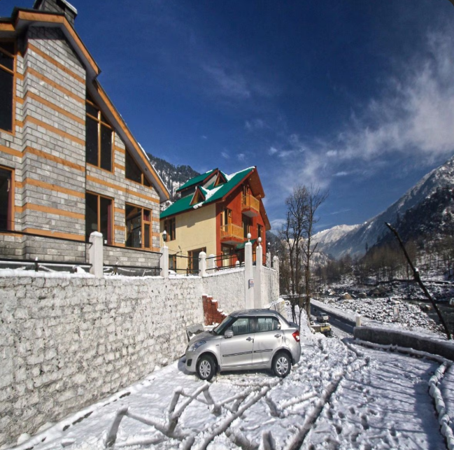 River Side Cottages Manali