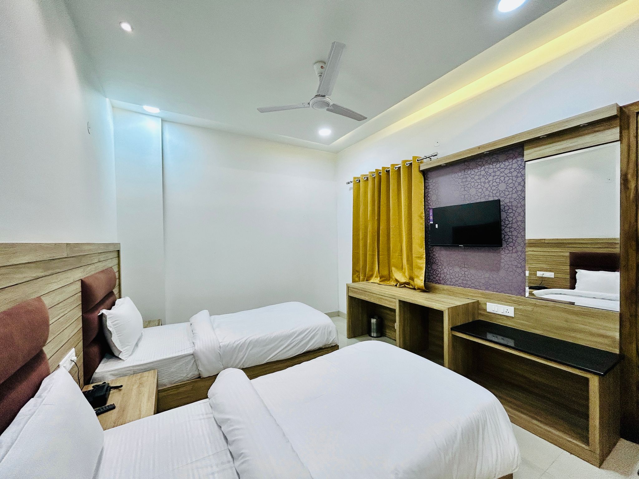 Hotel Silver Bricks Deluxe Twin Room