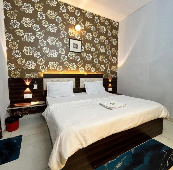  Cozy Inn Rooms , Palahi Link Road, Phagwara Deluxe Room