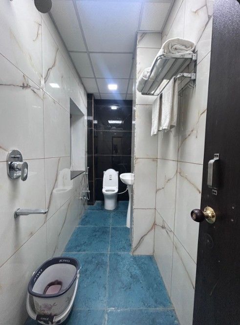 Deluxe King Bed Room with City View