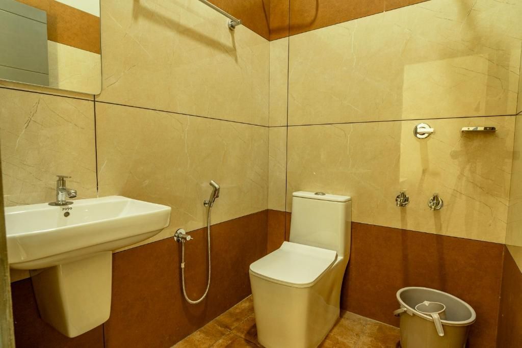 Zoho Suites Double 4