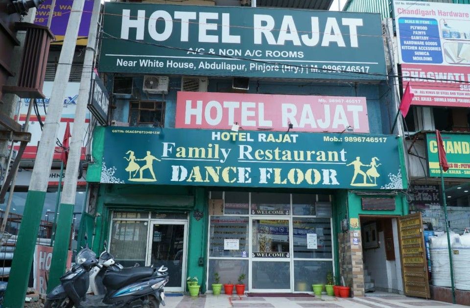 Hotel Rajat & Restaurant