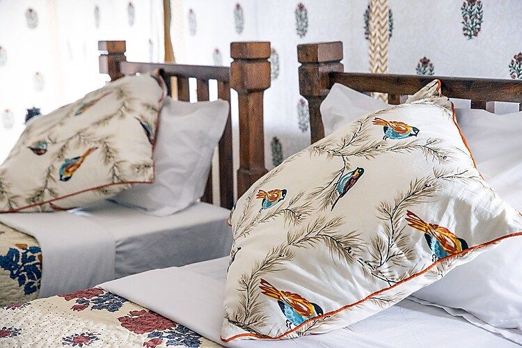 Winds Desert Camp Air Conditioned Luxury Tent with free Camel Safari 7