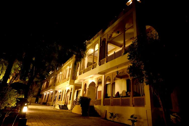 The Van Bagh Ranthambhore Maharaja Villa Garden View 3