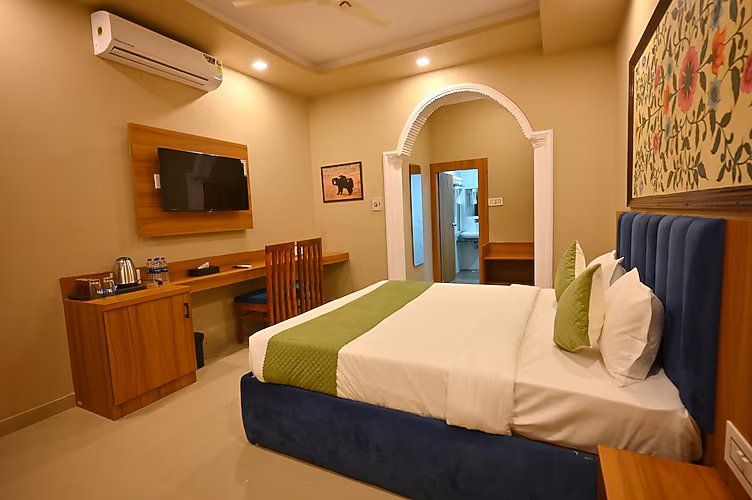 The Van Bagh Ranthambhore Noor -Super Deluxe Room with Swimming Pool View
