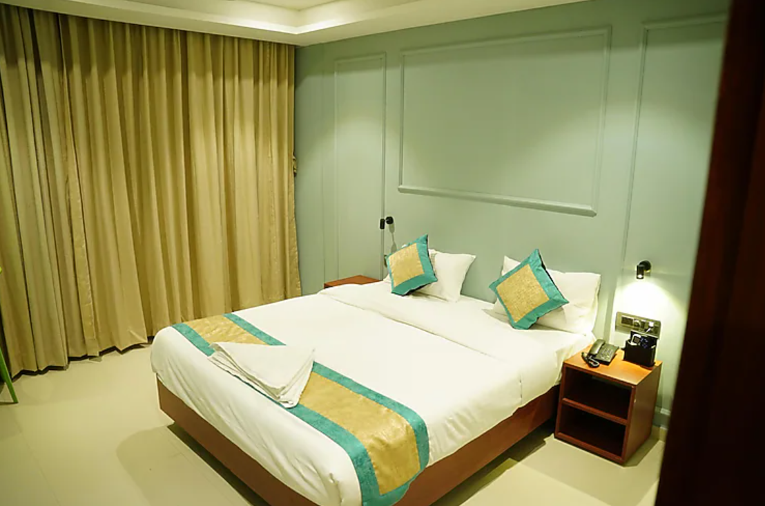 SAI KRISHNA Deluxe Double Room 2