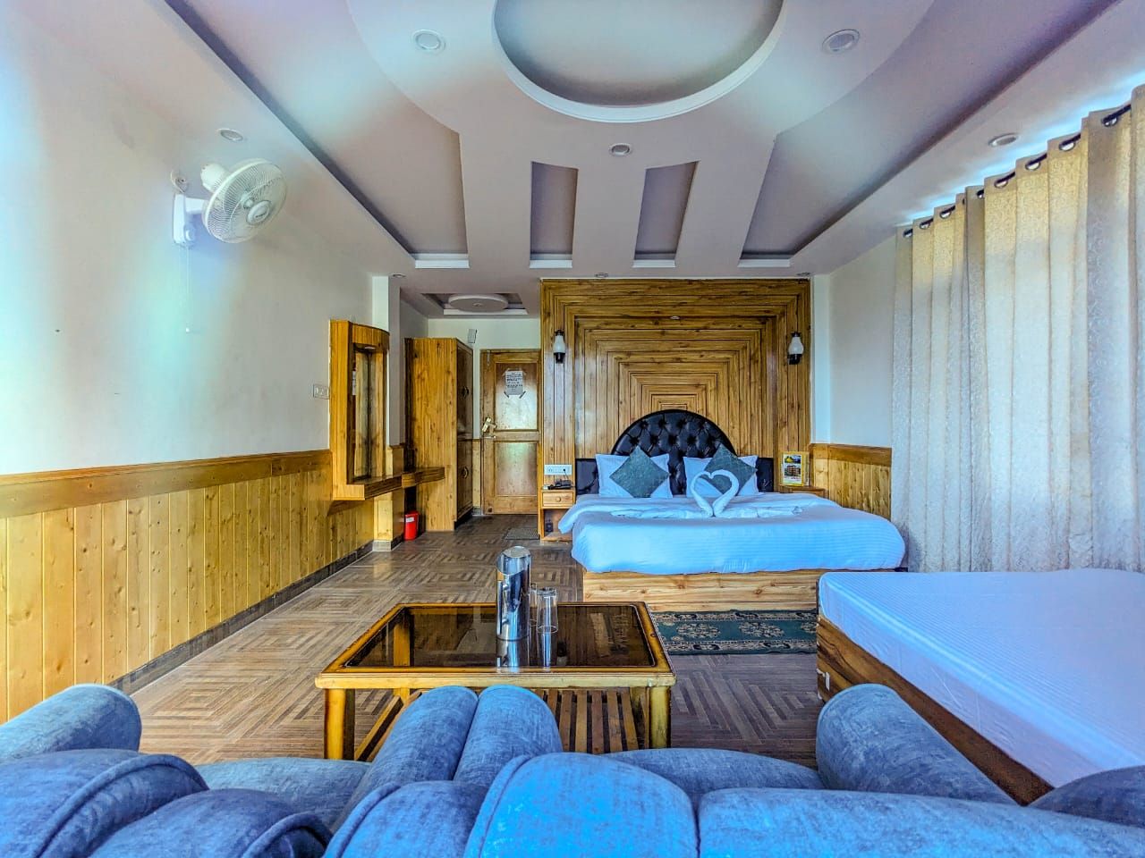 Super Deluxe Tripple Bed Room (With Private Balcony)