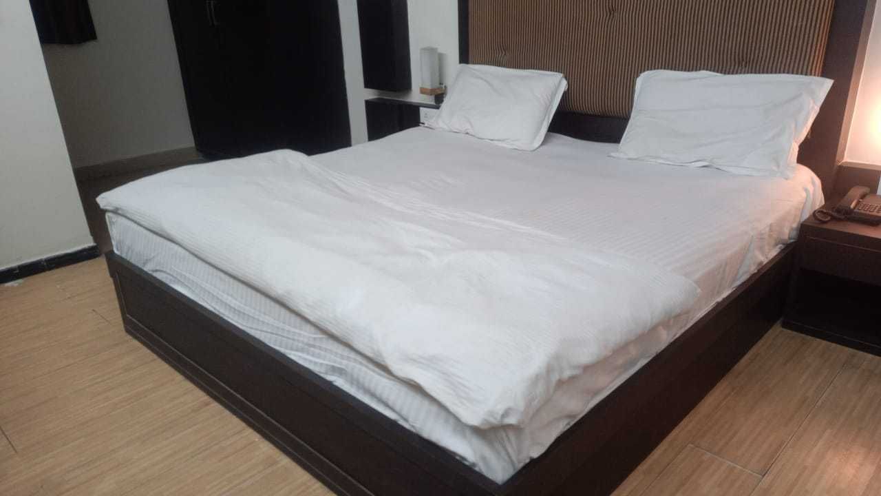 Collection O Dhanbad Railway Station Formerly Hotel VIP Residency CLASSIC