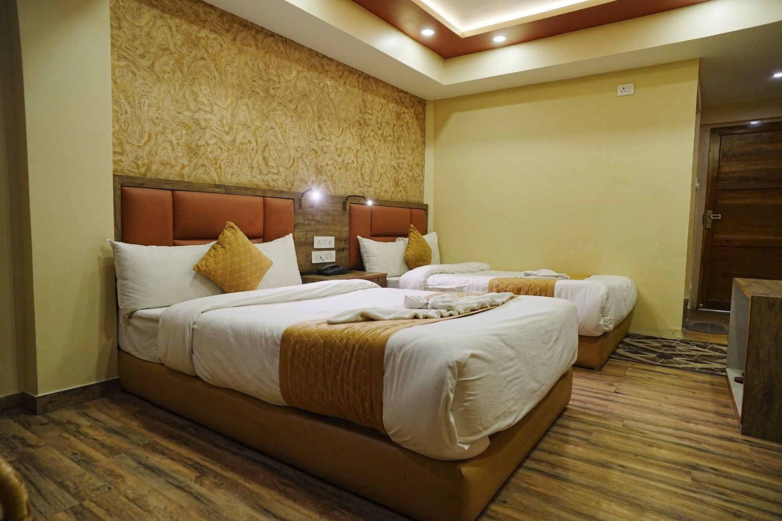 Hotel Rudra Bhawan By Green Forest Resorts Premium Rooms 2