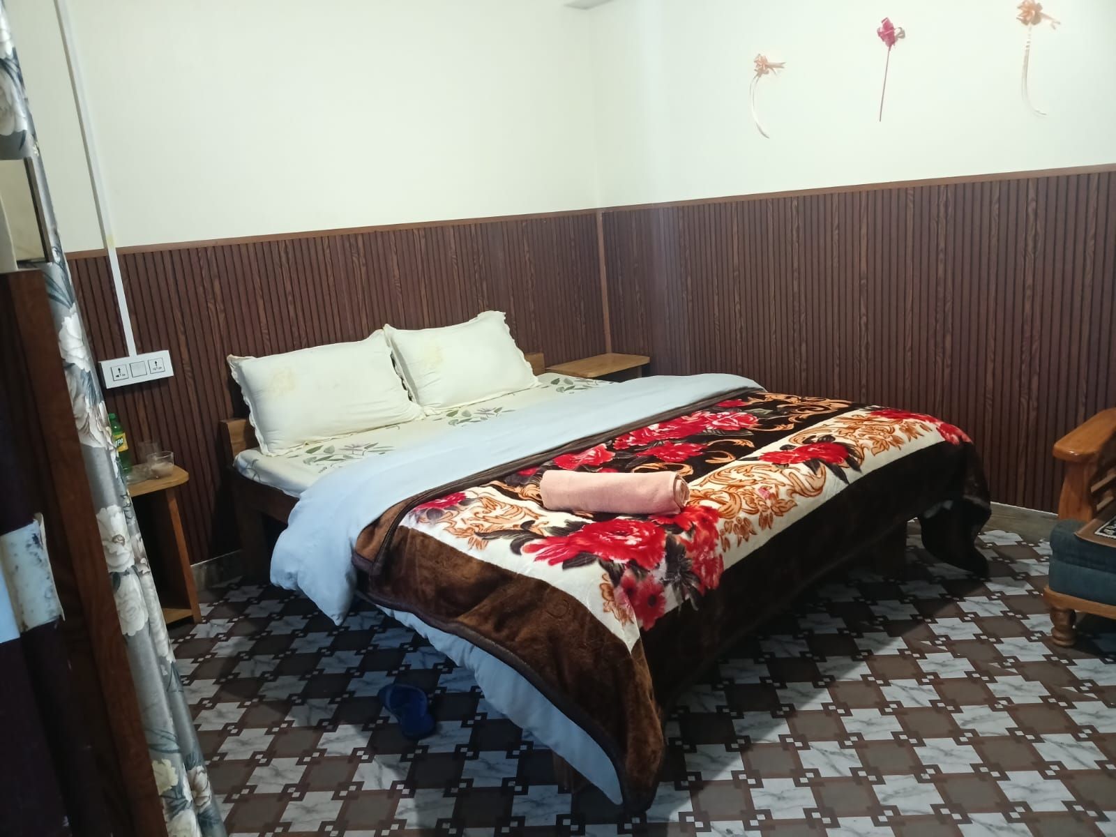 DETEEX TENZINE HOMESTAY DELUXE ROOM 8