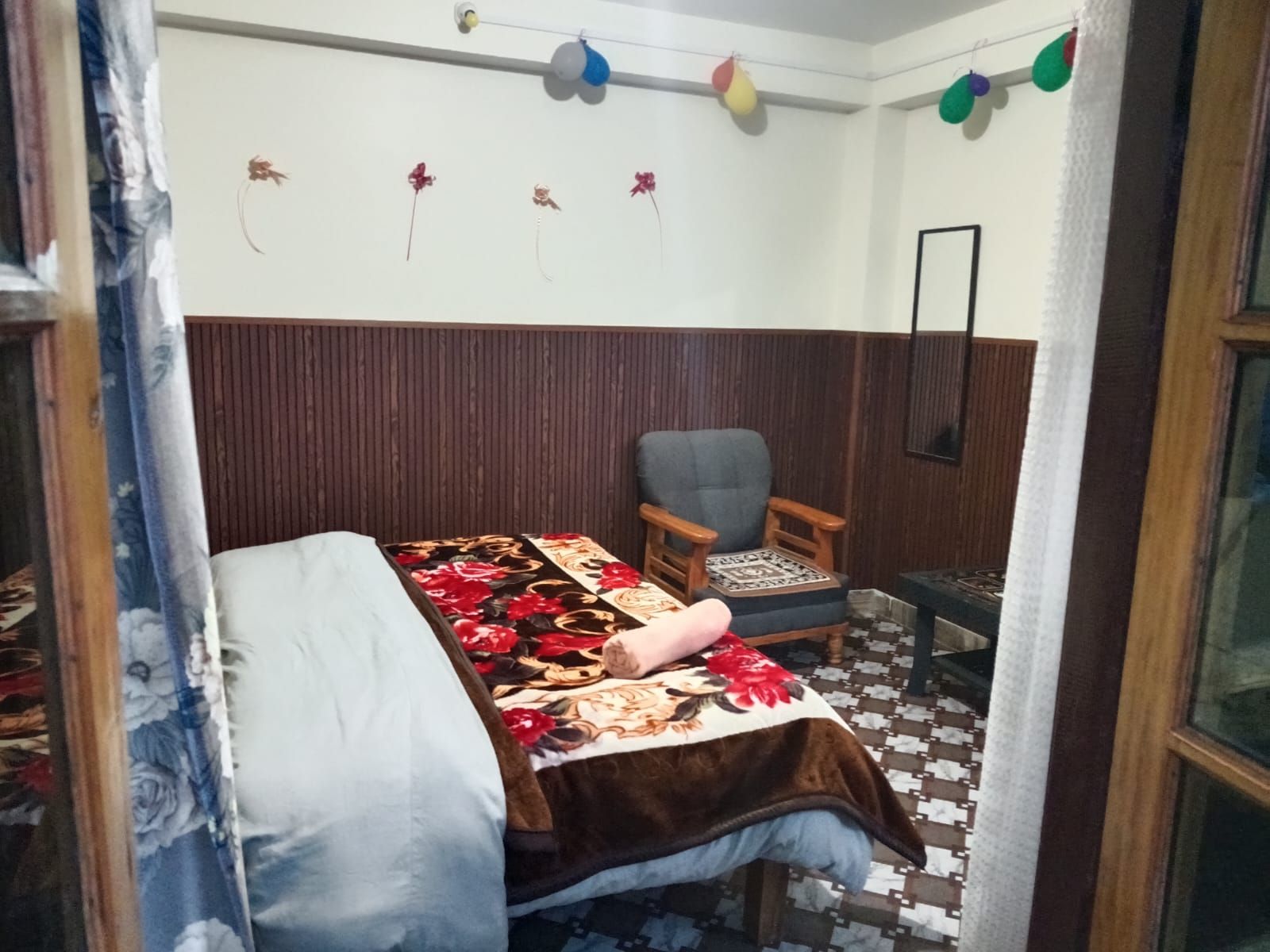 DETEEX TENZINE HOMESTAY DELUXE ROOM 5