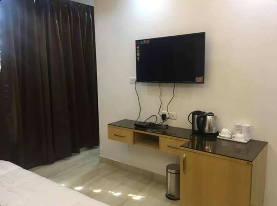 Hotel Golden Tree Deluxe Room 5