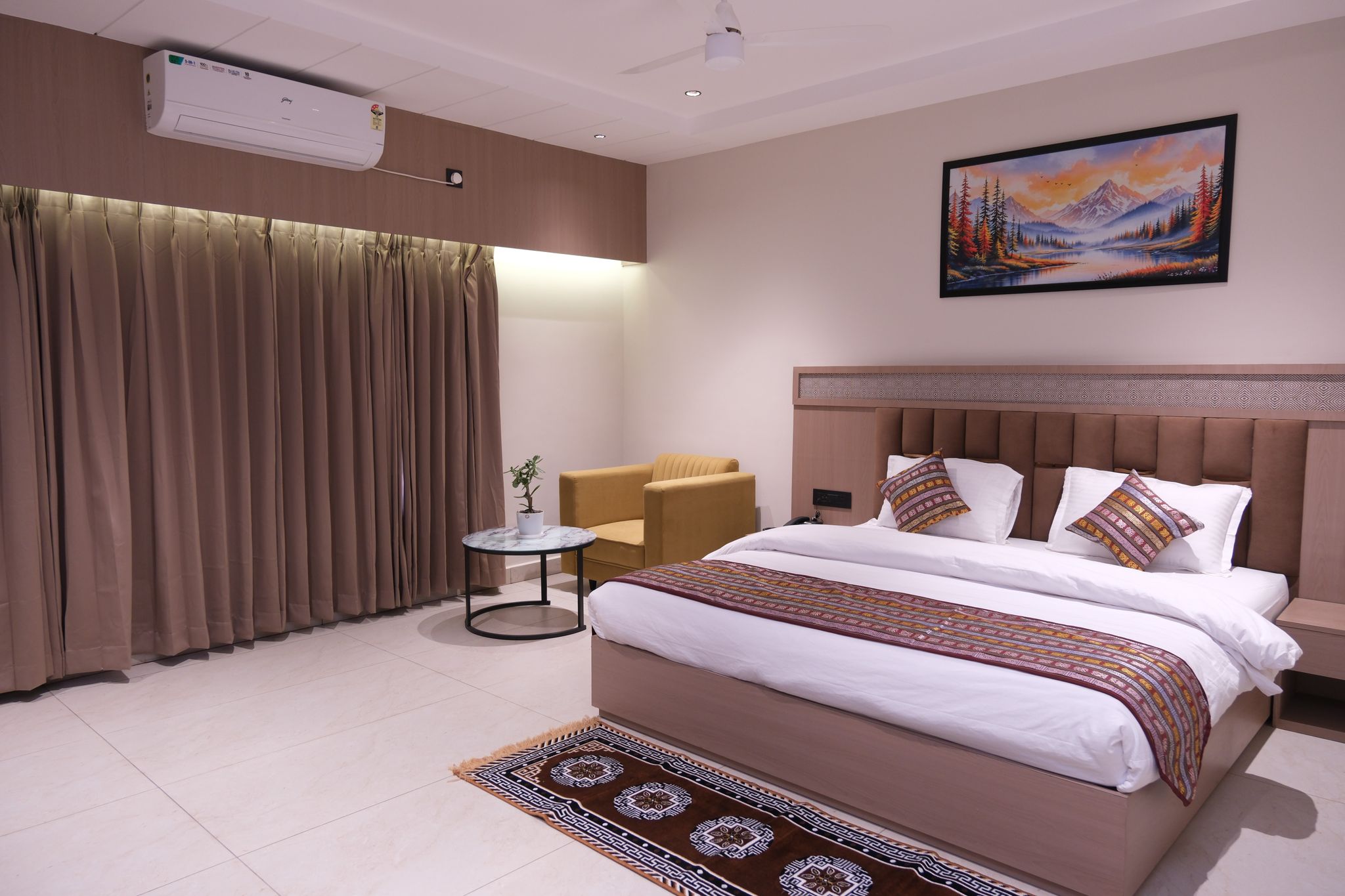 Super Deluxe Room With Hill View