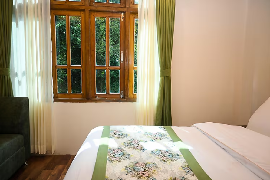 Tripoo Rhisum the Haapo retreat Super Deluxe 6