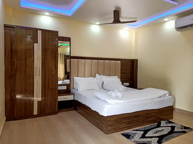 Double Bed AC Cottage