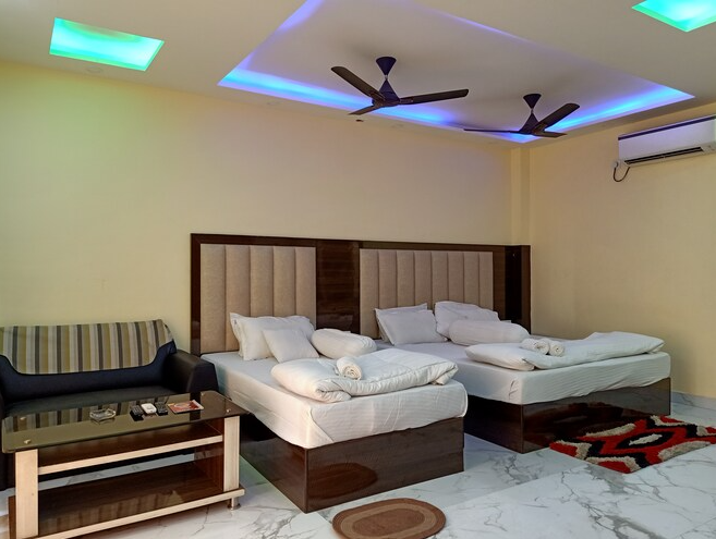 Triple Bed AC Premium
