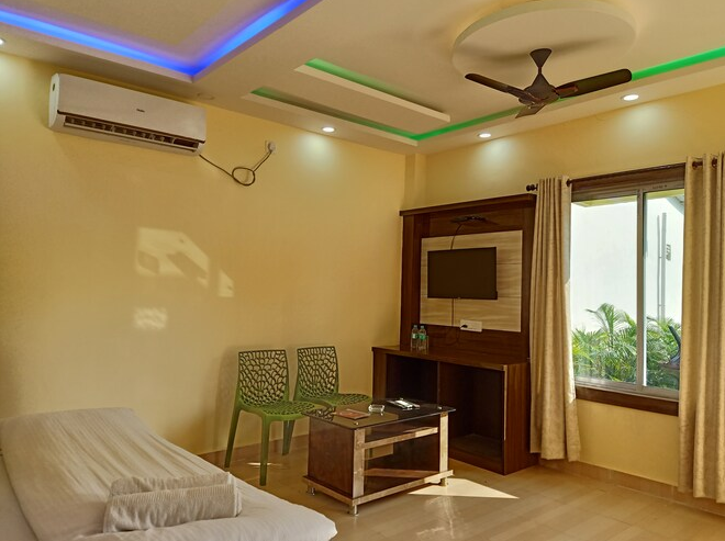 Double Bed AC Cottage