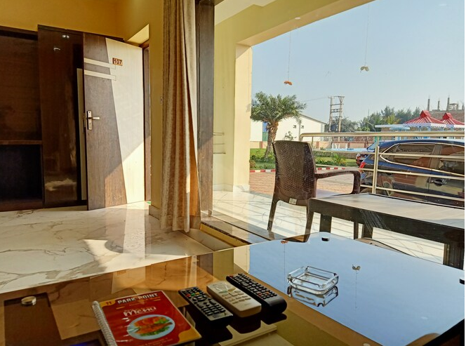 Triple Bed AC Premium