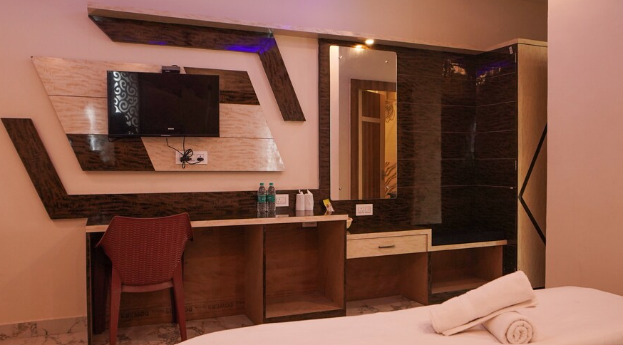 SUPER DELUXE with Balcony Sea View