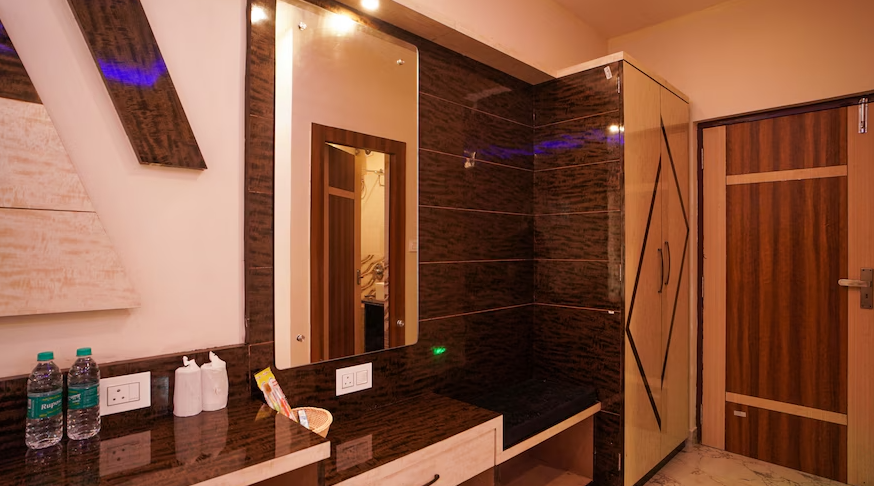 SUPER DELUXE with Balcony Sea View