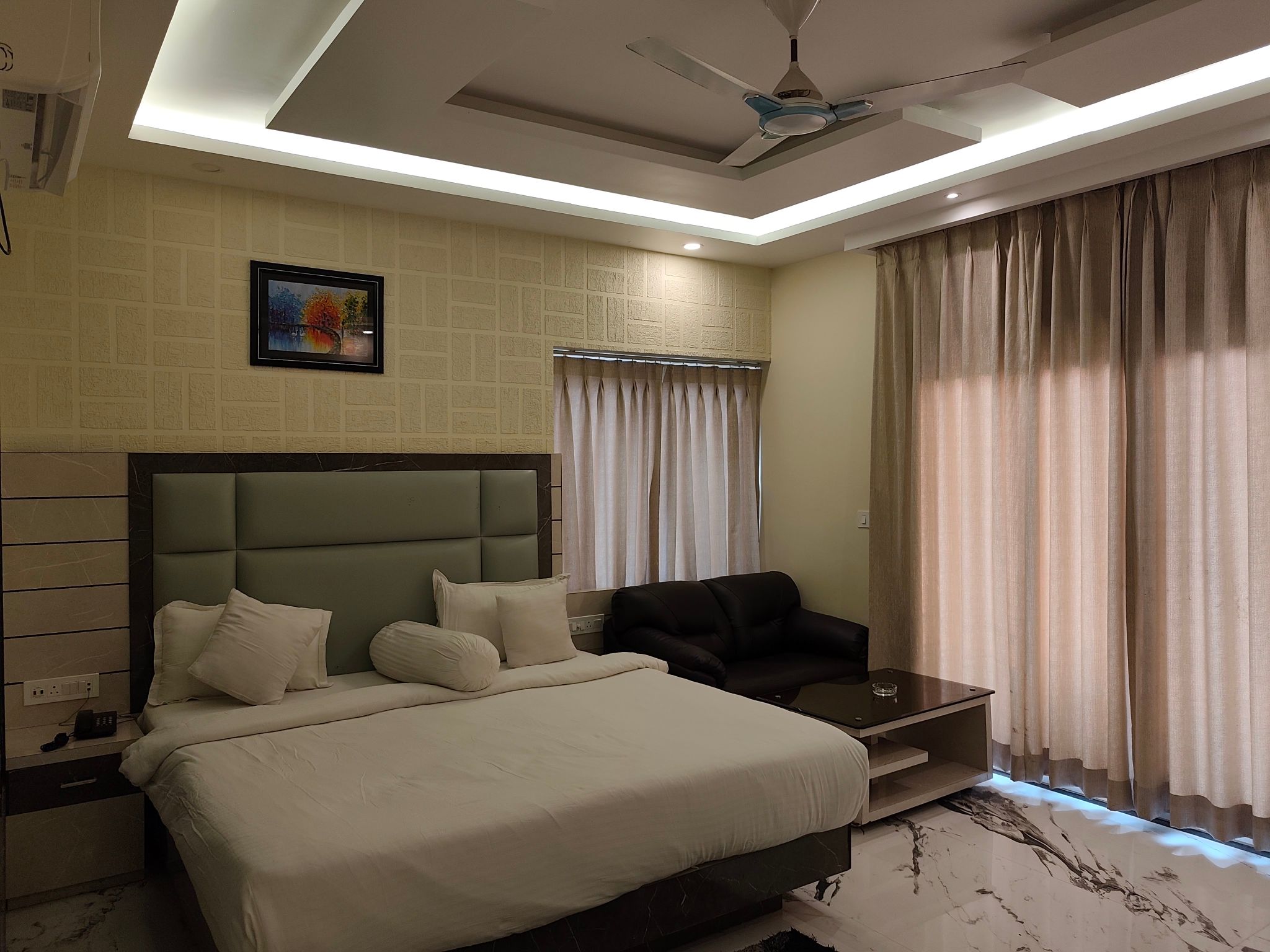  Aryans Sea Sight Resorts Super Deluxe Room 2