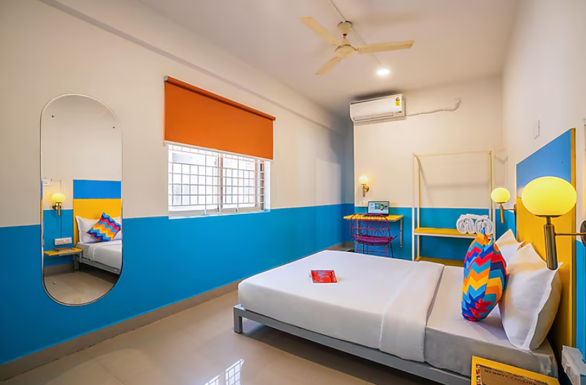 Deluxe Private AC Room with Ensuite Bathroom