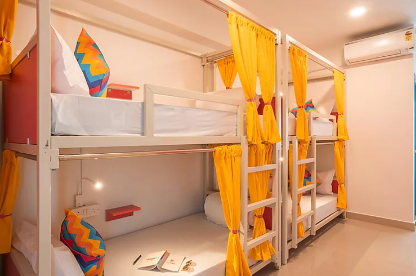 Bed in 6-Bed Mixed Dormitory AC Room with Ensuite Bathroom