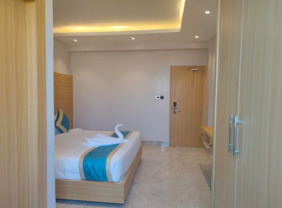 Hotel Landmark Radiant Hotel DELUXE ROOM 4