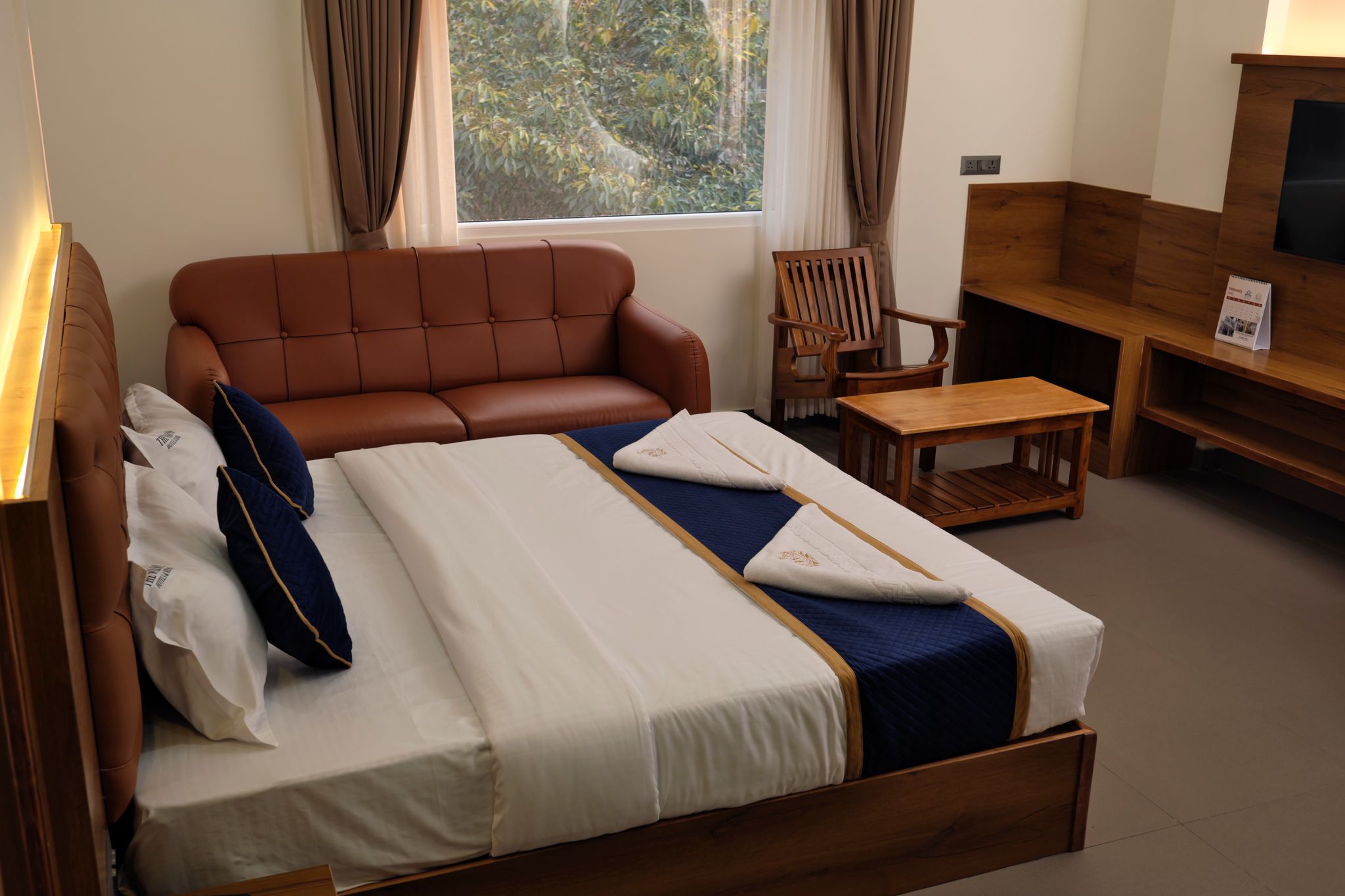 The Wilsons Hotels & Resorts Double Room with Balcony 3