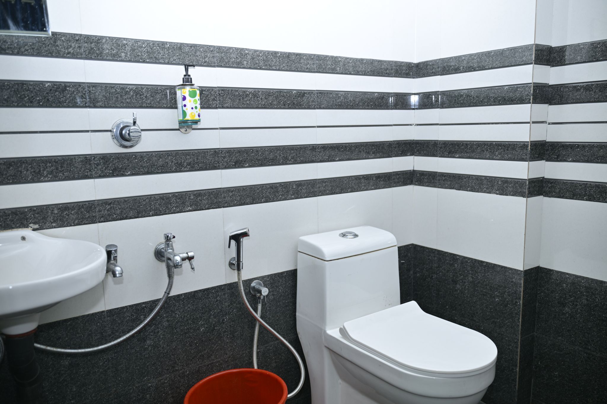 Hotel Nirupama Standard Room 4