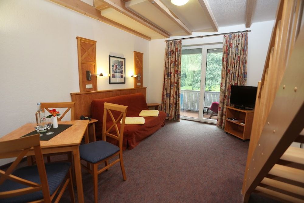 Family Studio, Multiple Beds