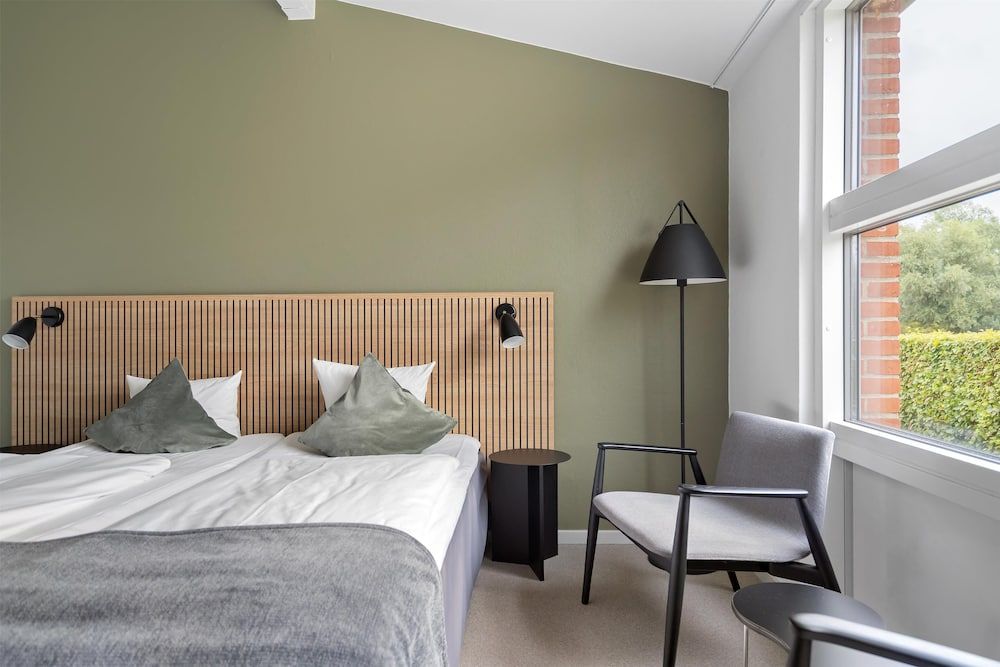Standard Room, 1 Double Bed, Non Smoking, Terrace (Walk-in Shower)