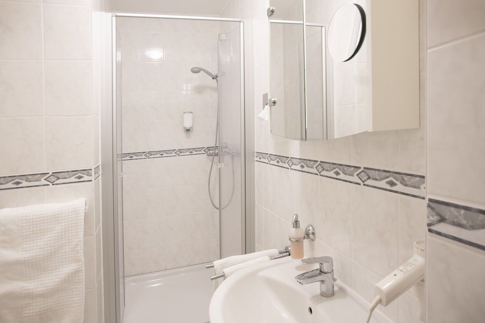 Comfort Single Room