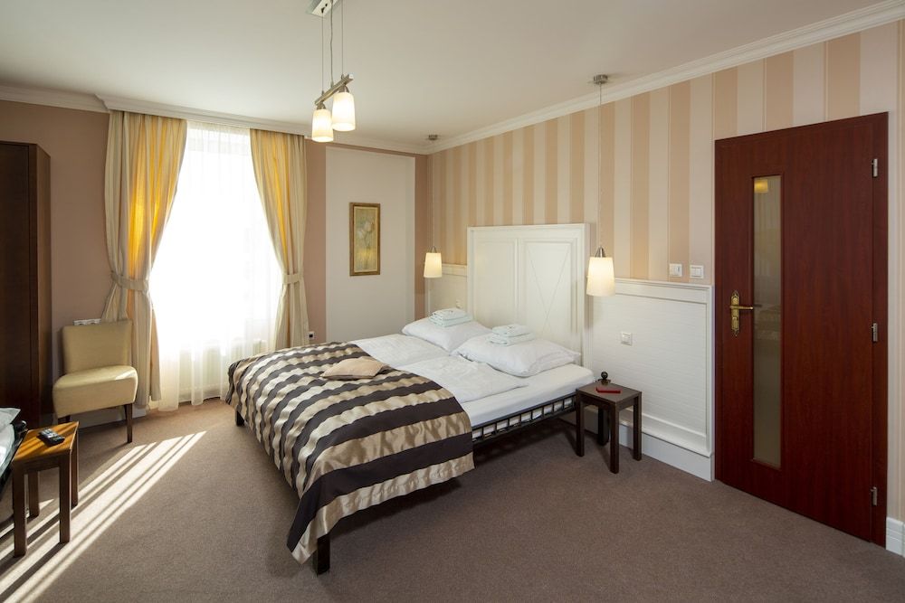 Pension Eden Triple Room 4