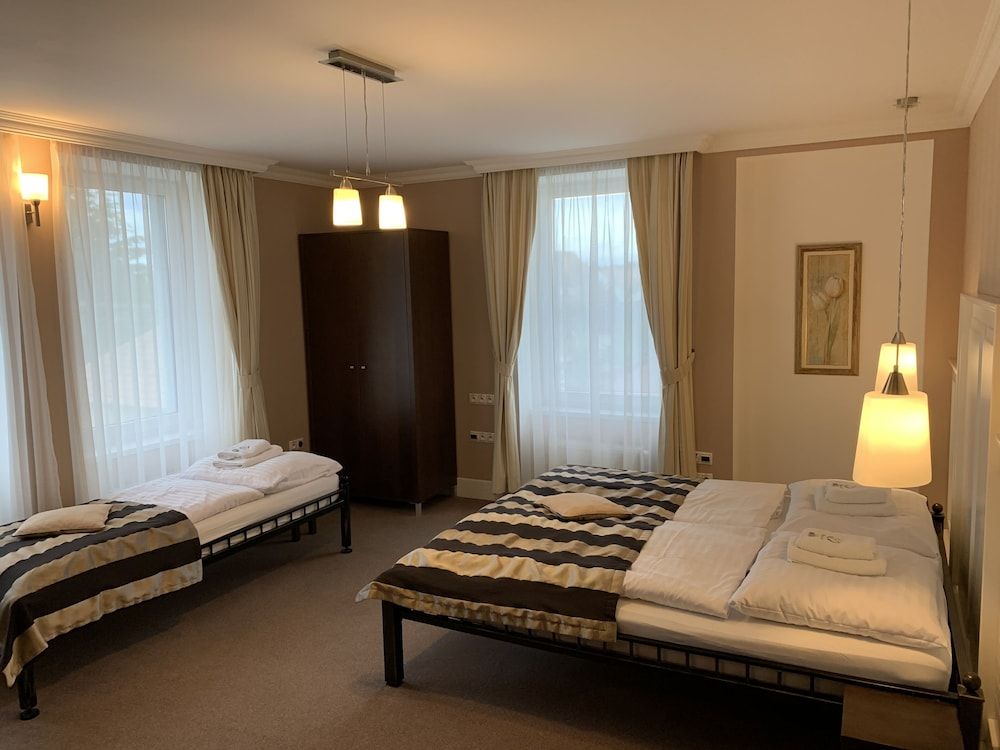 Pension Eden Triple Room 2
