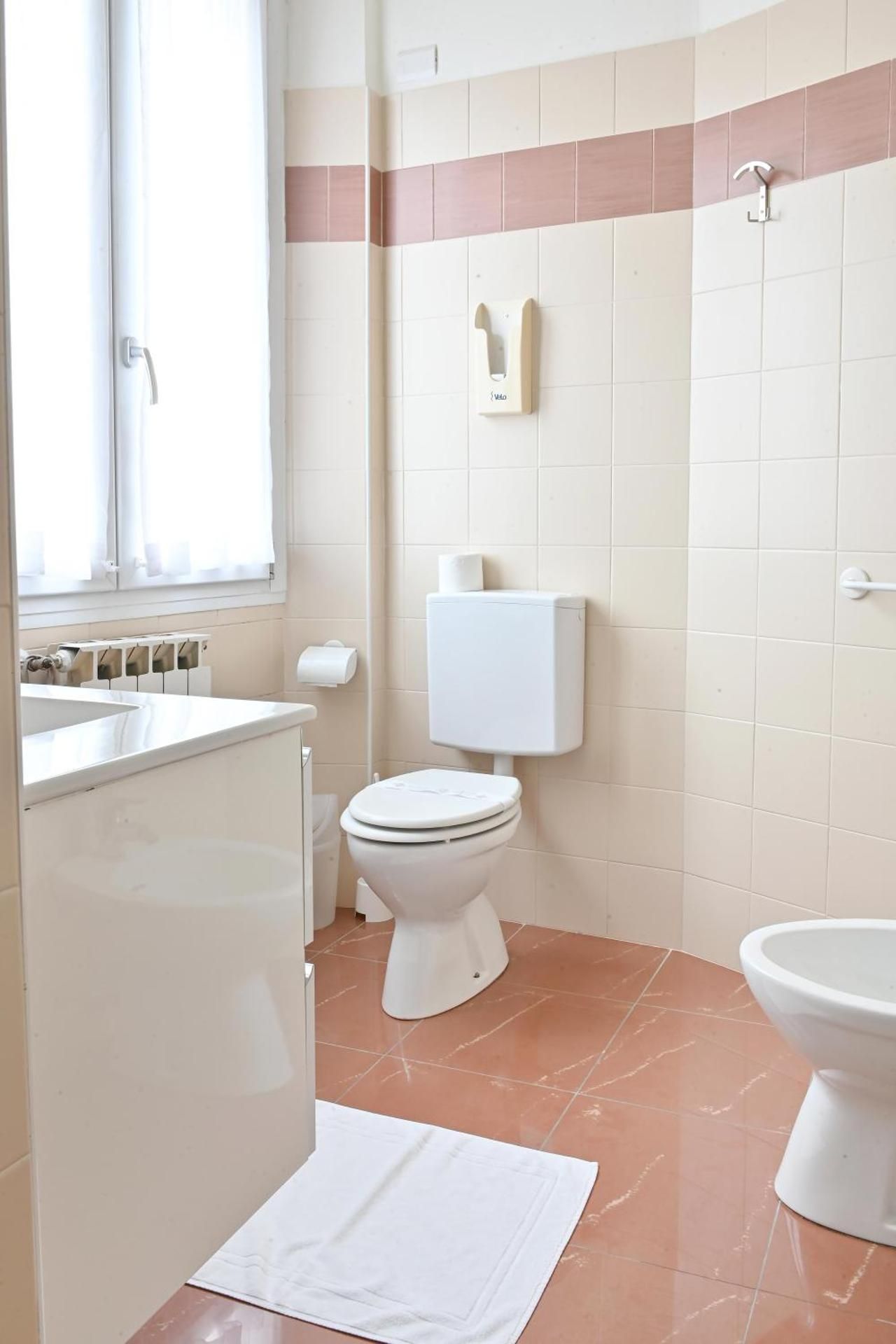 Double Room with Lake View