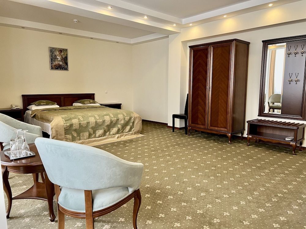 Platinum Hotel Double or Twin Room 8