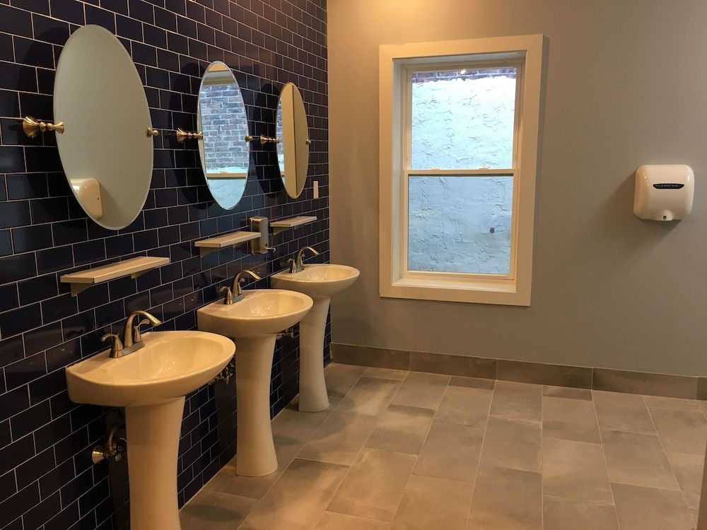 Apple Hostels Single Bed in Male Dorm (4-Bed) 3