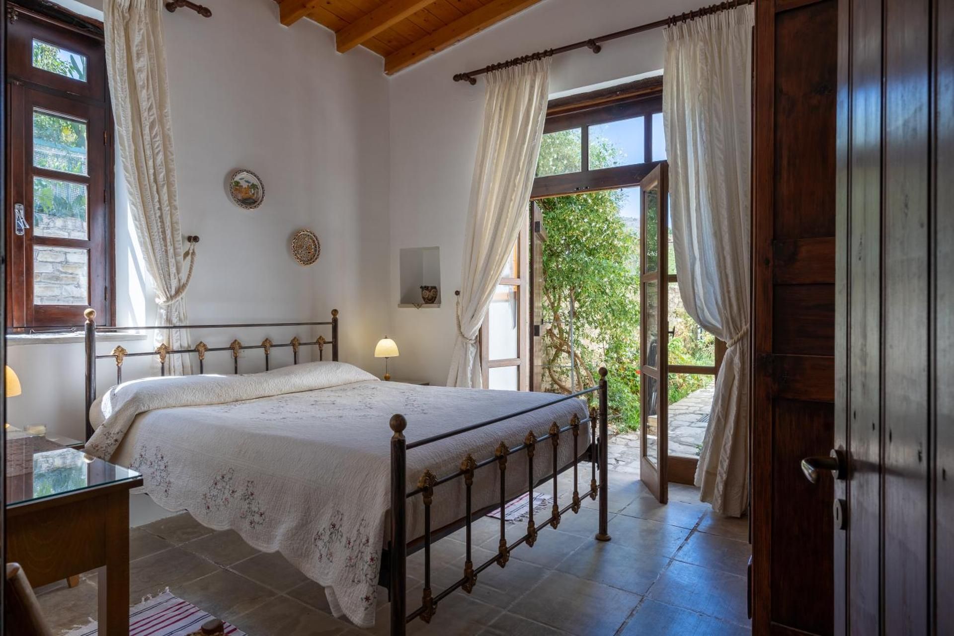 Aunt Maria's One-Bedroom Apartment