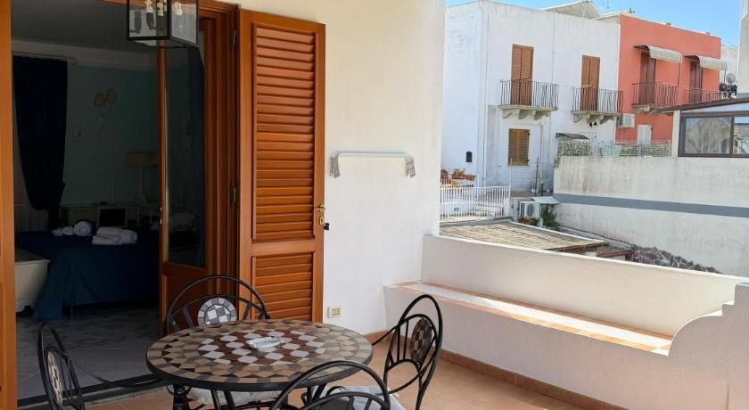 Hotel Residence Mendolita Studio (3 Adults) 7