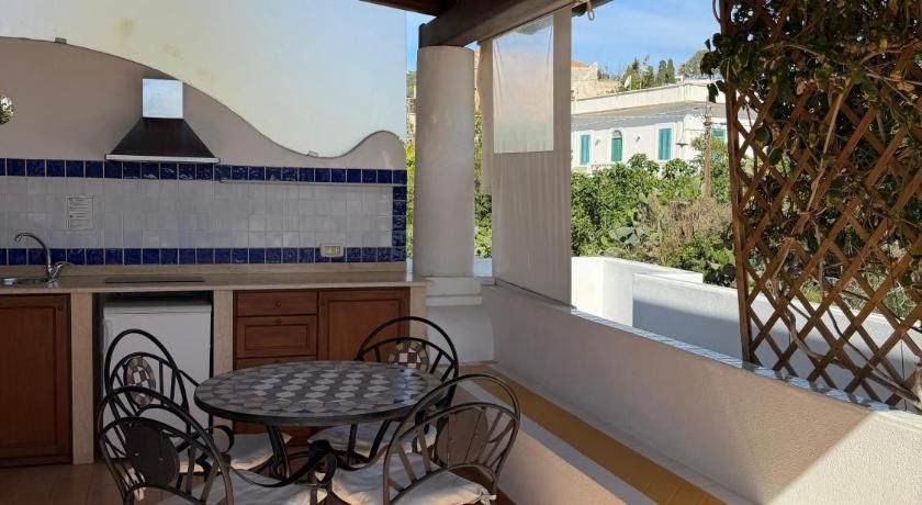 Hotel Residence Mendolita Studio (3 Adults) 8