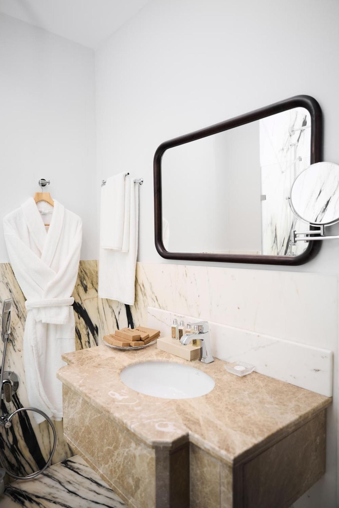 Kainar Hotel Superior Double or Twin Room 3