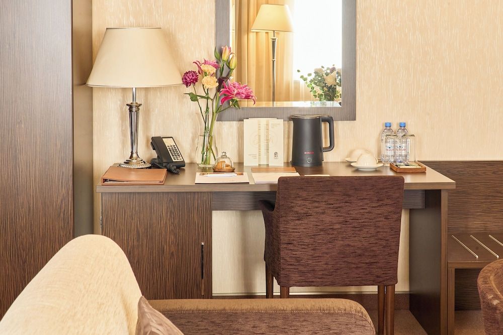 Kainar Hotel Junior Double Room 6