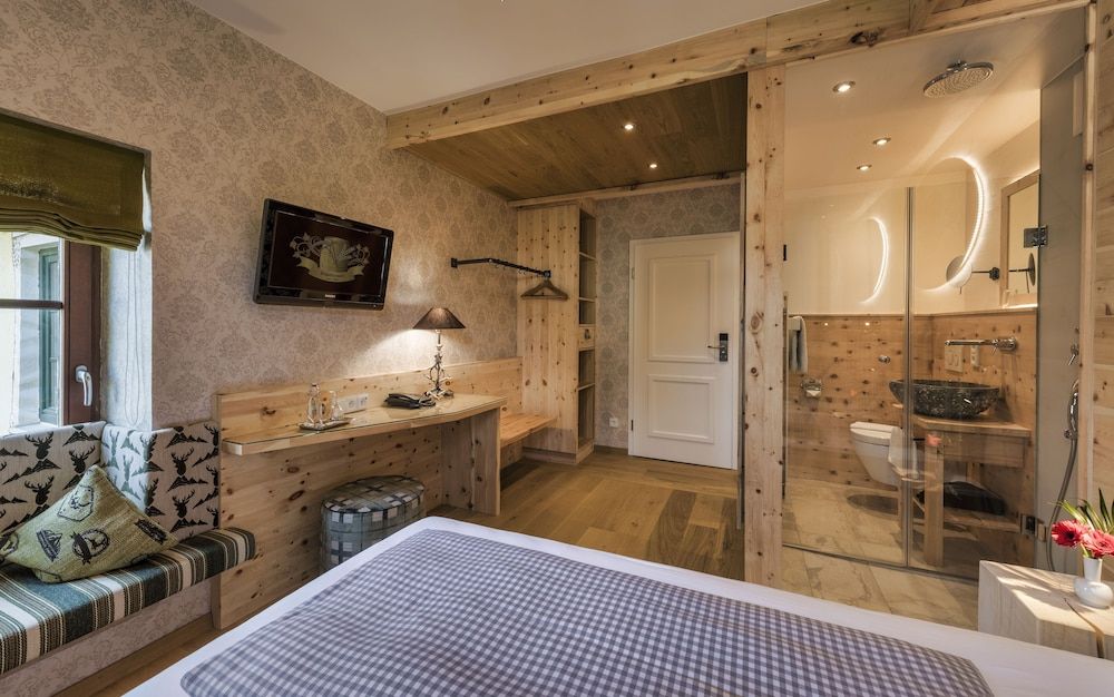 Hotel Schäfflerwirt Premium Single Room 7