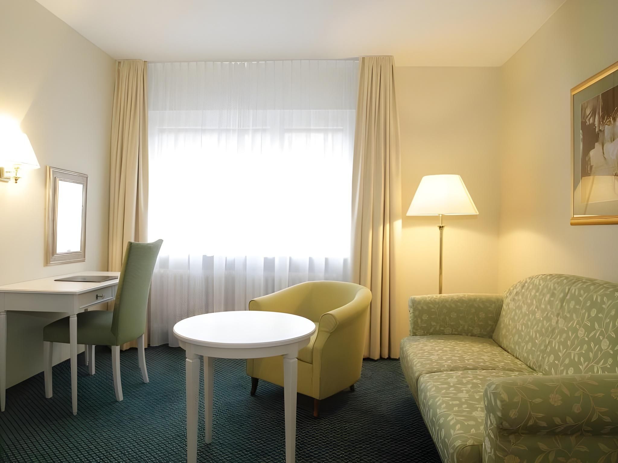 Hotel Krone Tuebingen Comfort Double 3